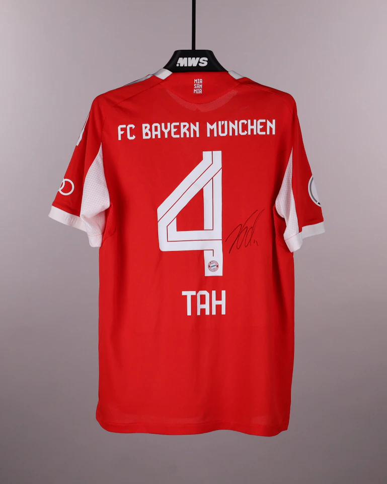 Jonathan Tah FC Bayern München jersey