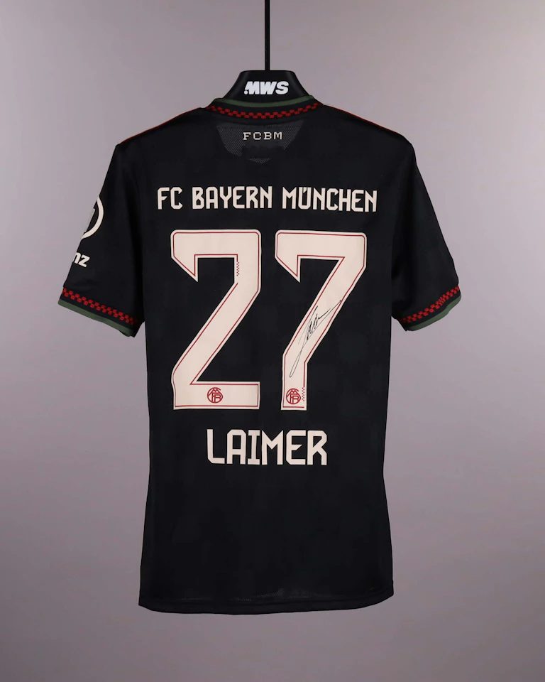 Konrad Laimer FC Bayern München shirt
