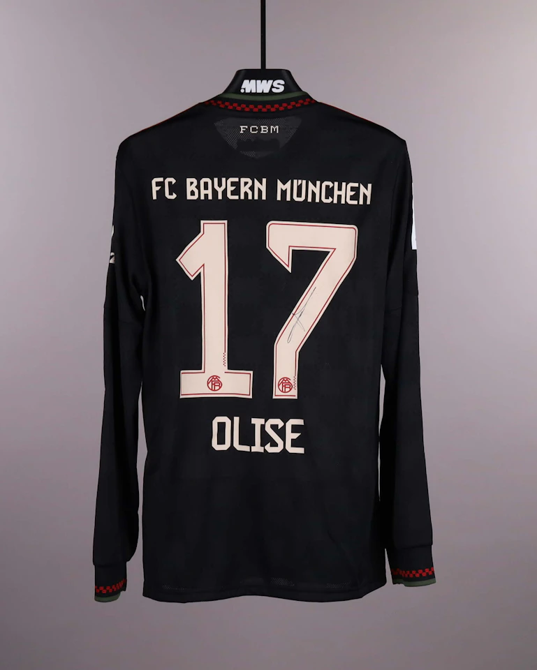 Michael Olise FC Bayern München shirt