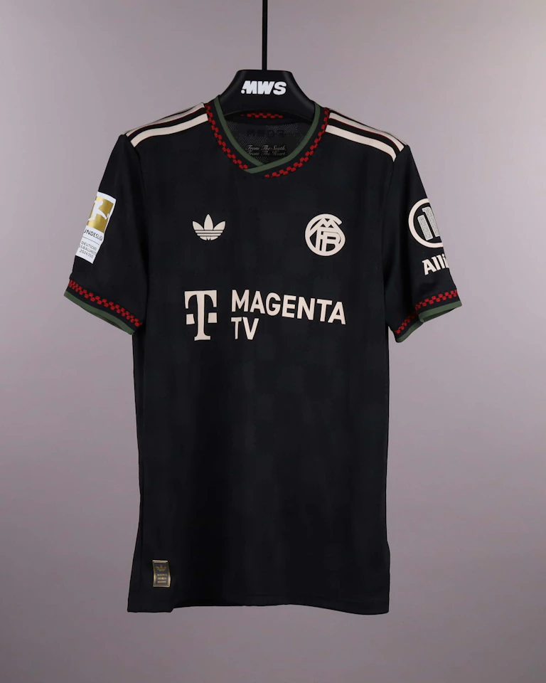 Jamal Musiala FC Bayern München shirt