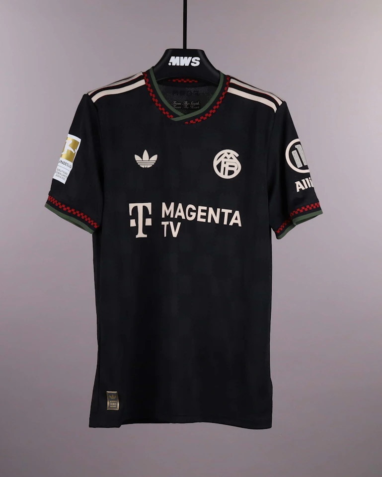 Jamal Musiala FC Bayern München shirt