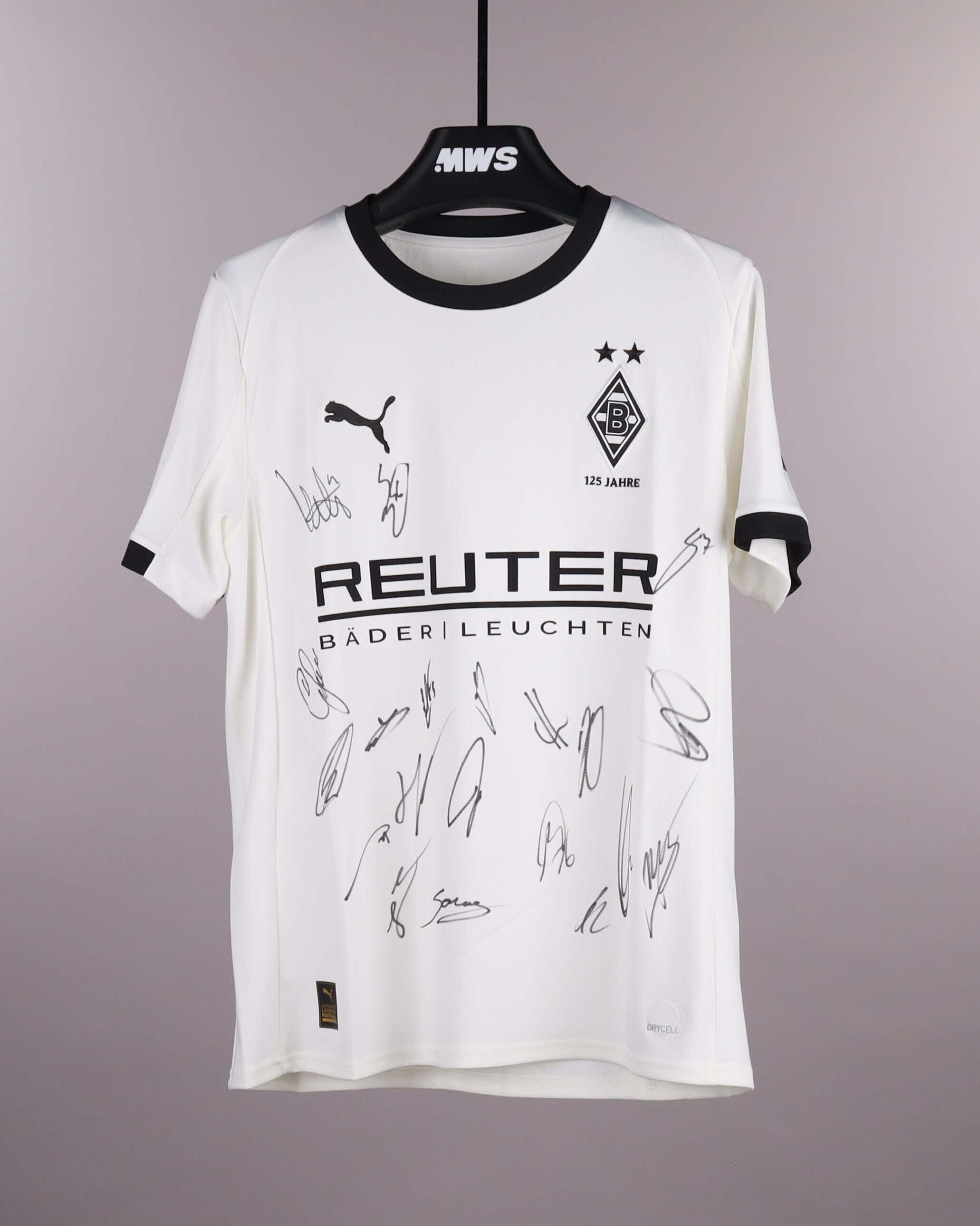 Squad Signed Shirt | MatchWornShirt