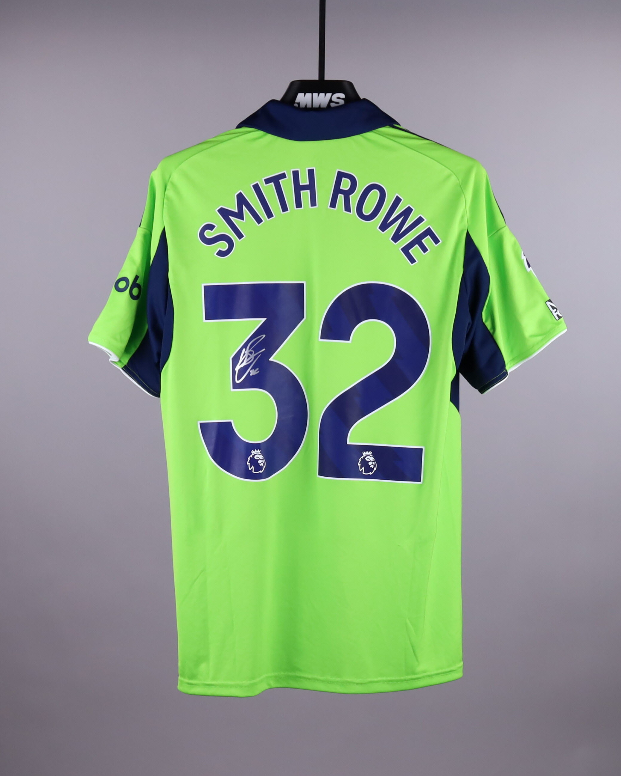 Emile Smith Rowe | Brentford - Fulham | MatchWornShirt