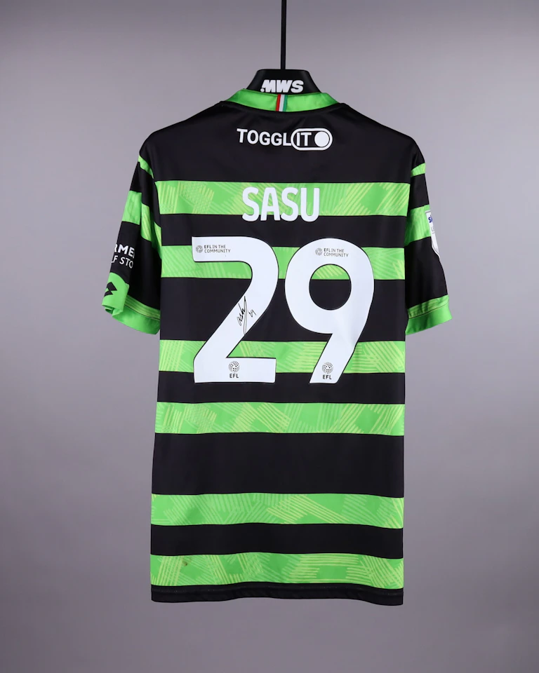 Shirt van Aron Sasu AFC Wimbledon