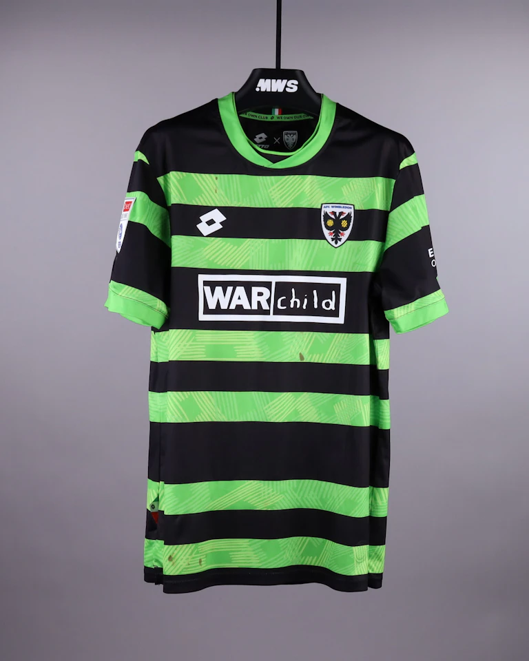 Shirt van Aron Sasu AFC Wimbledon
