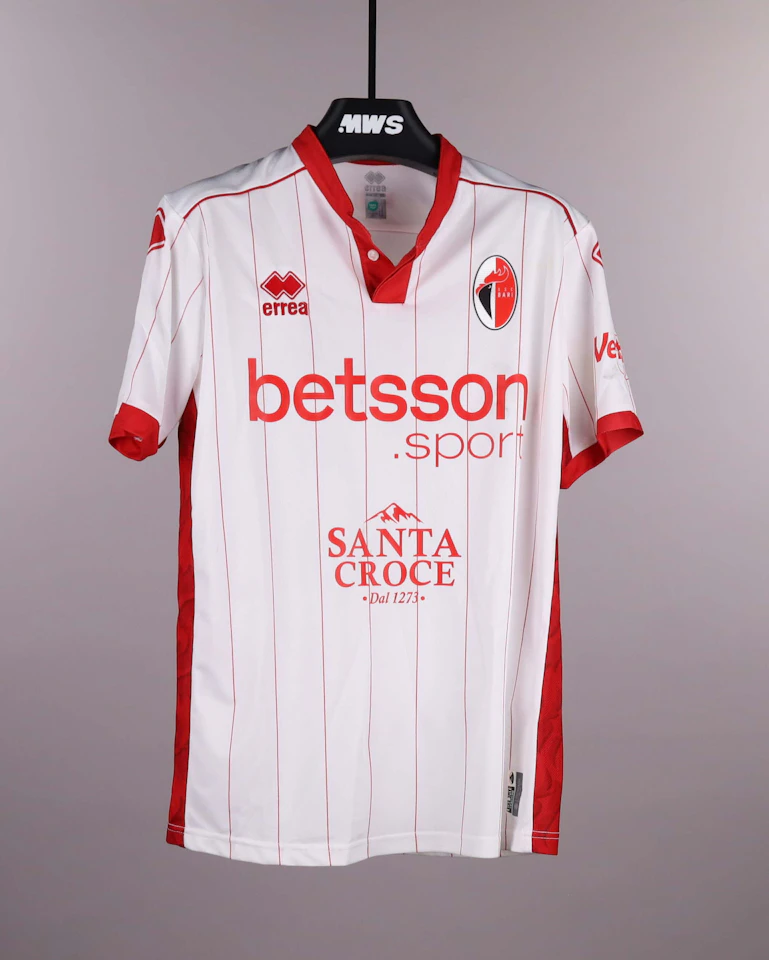 Camisola de Valerio Mantovani, S.S.C. Bari