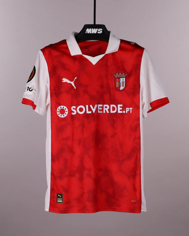 Víctor Gómez SC Braga forması