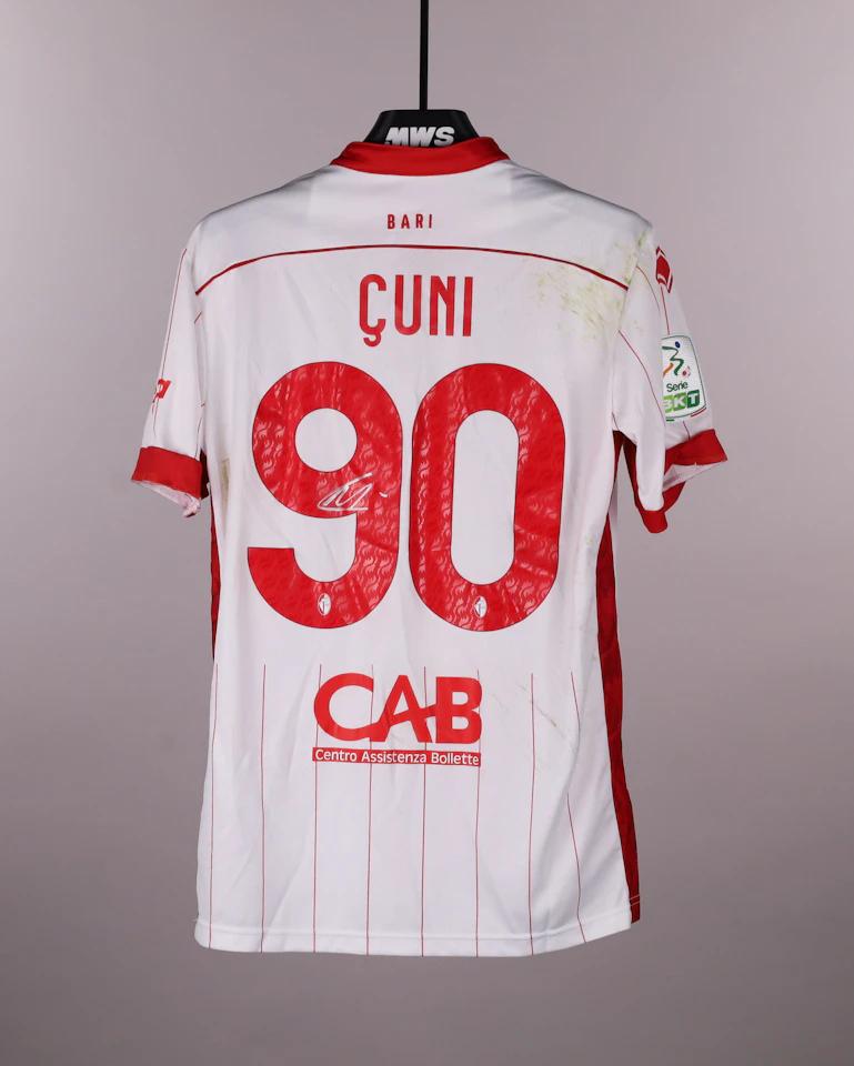 Marvin Cuni S.S.C. Bari shirt