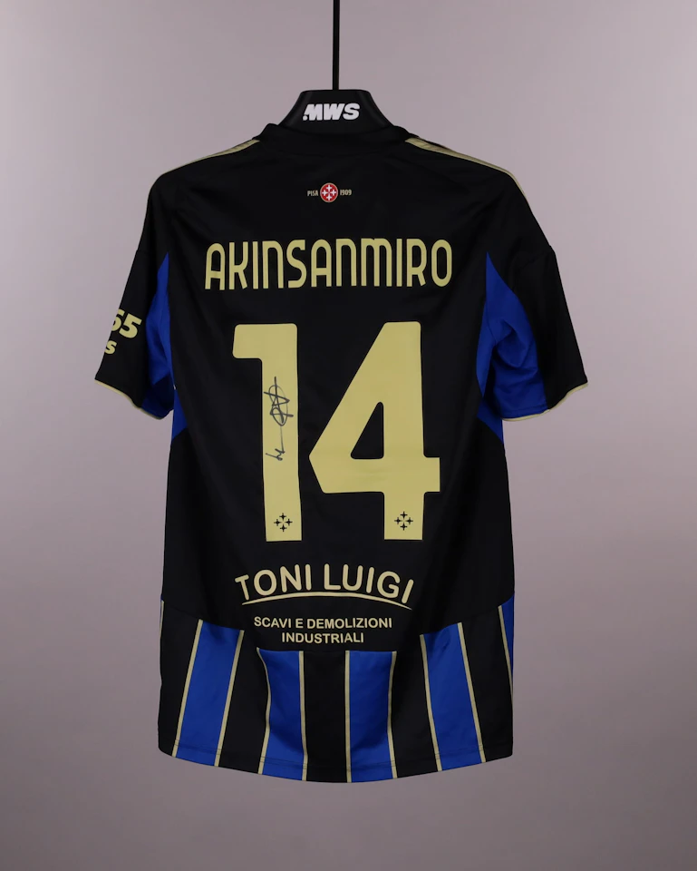 Ebenezer Akinsanmiro Pisa SC shirt