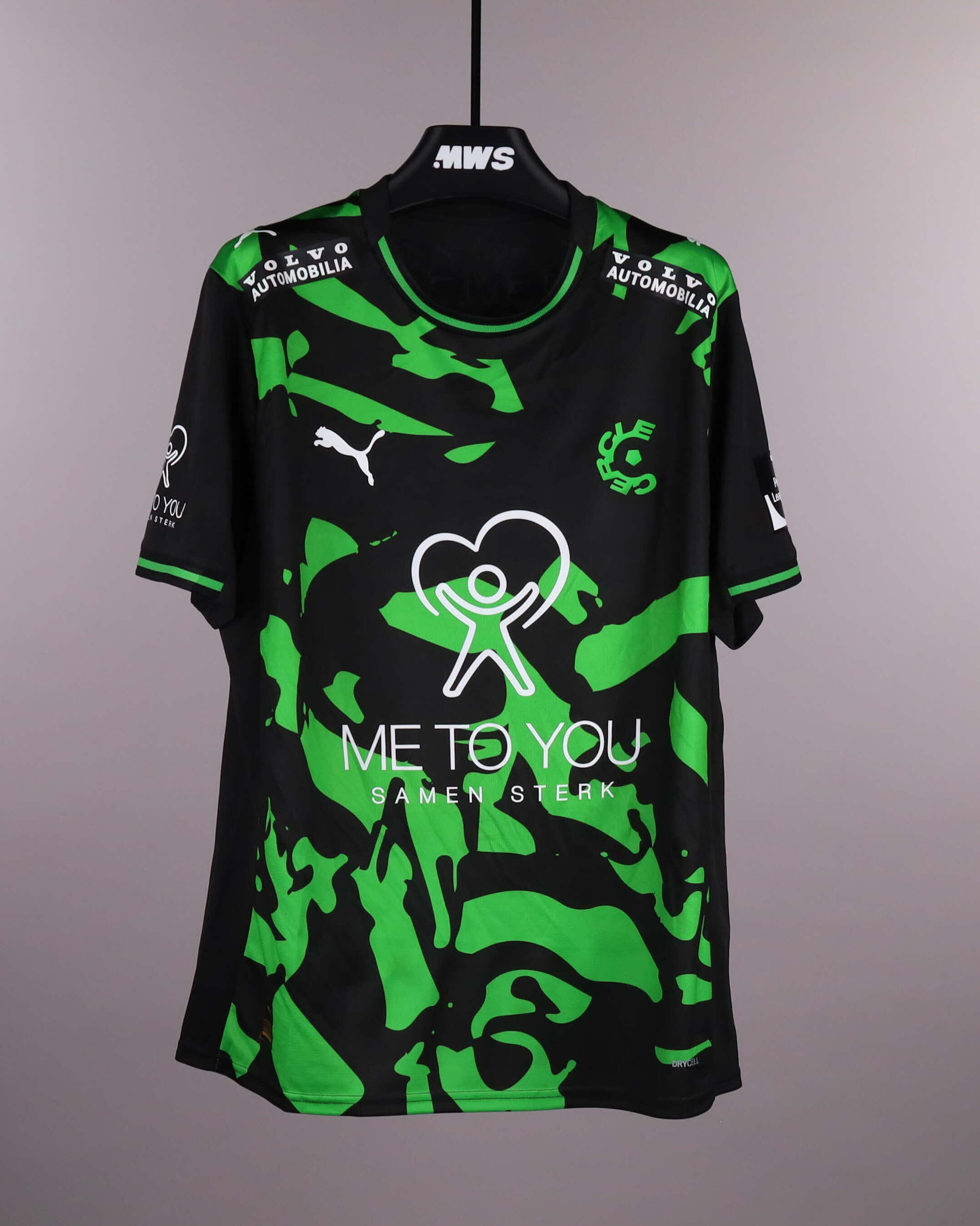 Emmanuel Kakou Cercle Brugge jersey