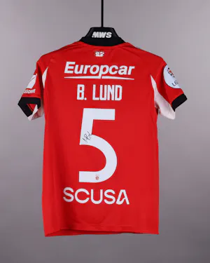 SL Benfica W 팀의 Marit Bratberg Lund 셔츠