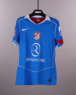 Robin Le Normand Atlético de Madrid shirt