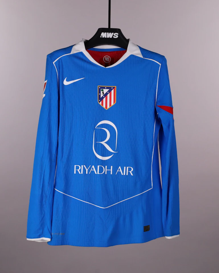 Rodrigo Mendoza Atlético de Madrid shirt