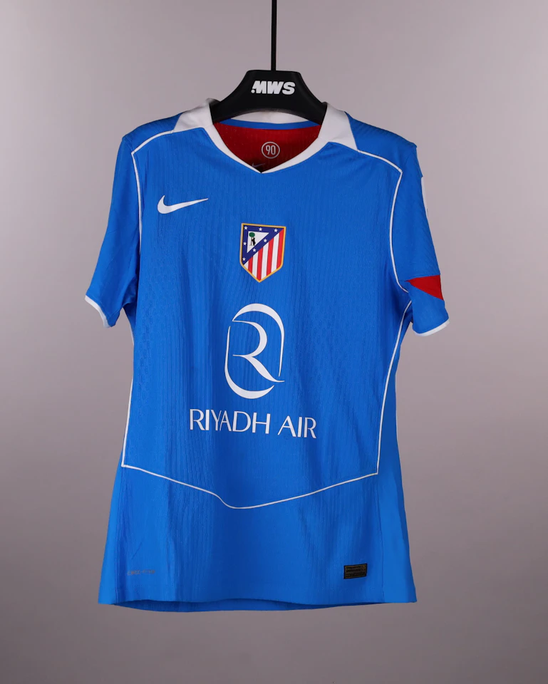 来自Atlético de Madrid的Javier Boñar球衣
