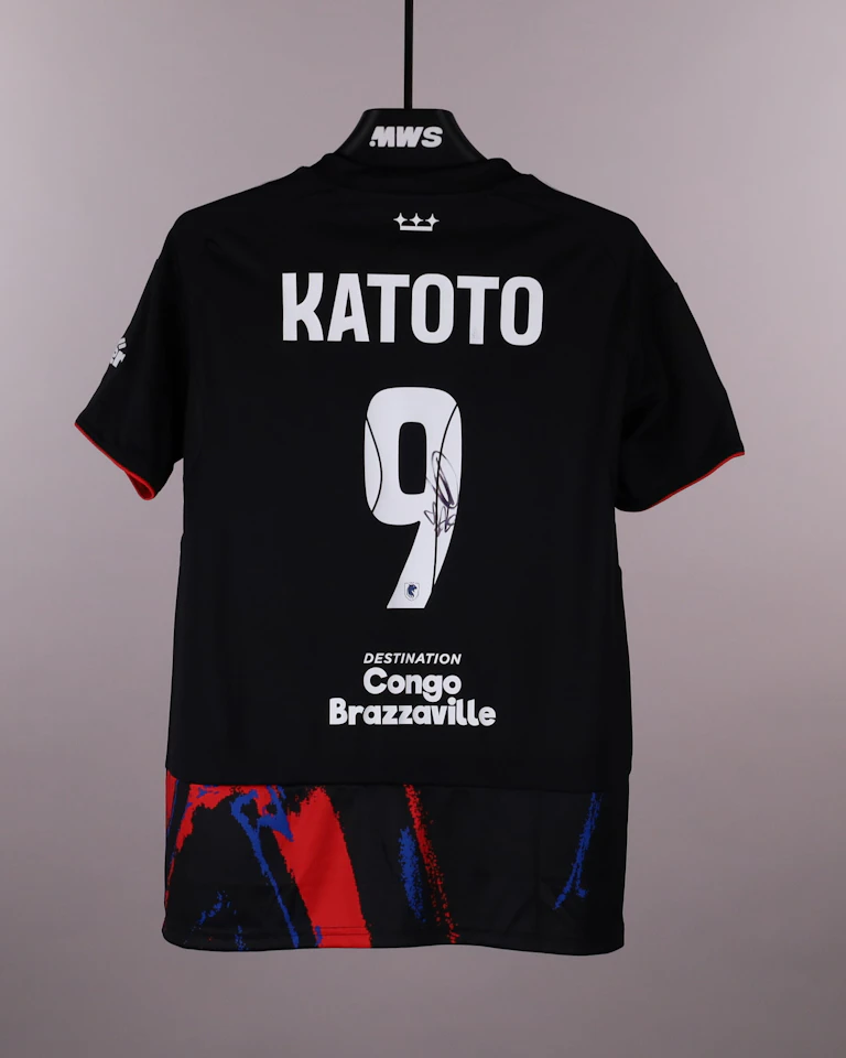 OL Lyonnes 팀의 Marie-Antoinette Katoto 셔츠