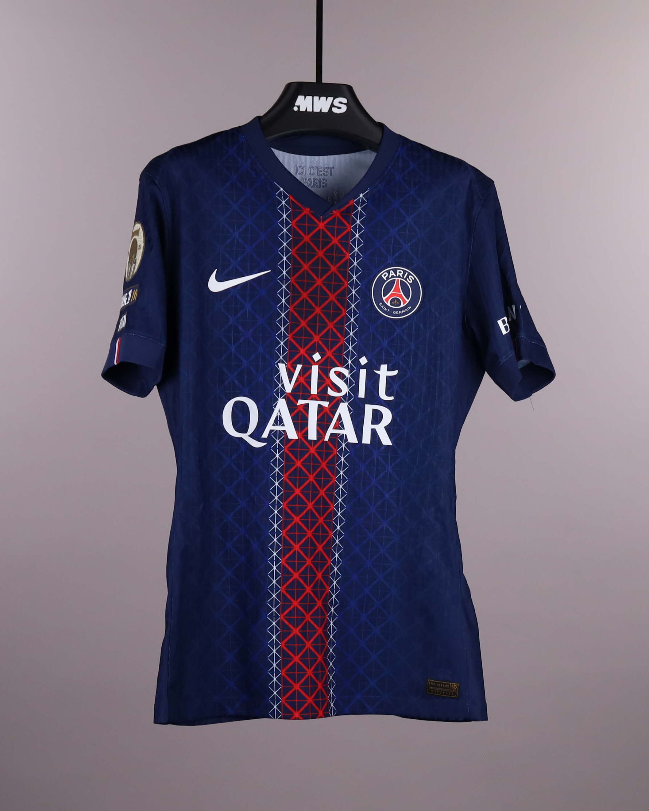 Kang-In Lee 이강인 Paris Saint-Germain shirt