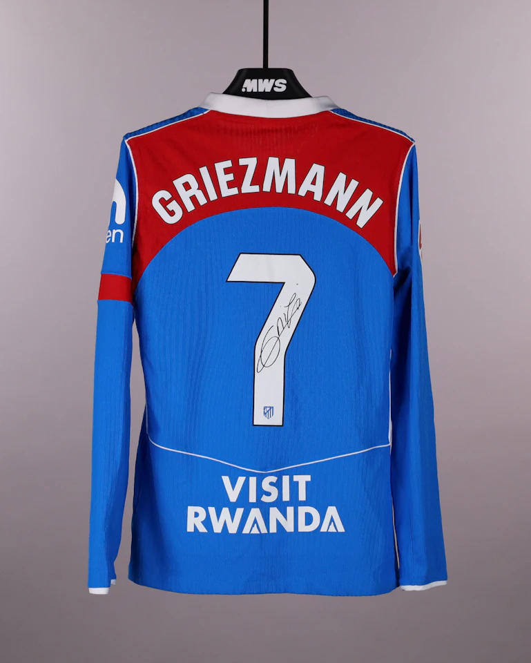 Atlético de Madrid 팀의 Antoine Griezmann 셔츠