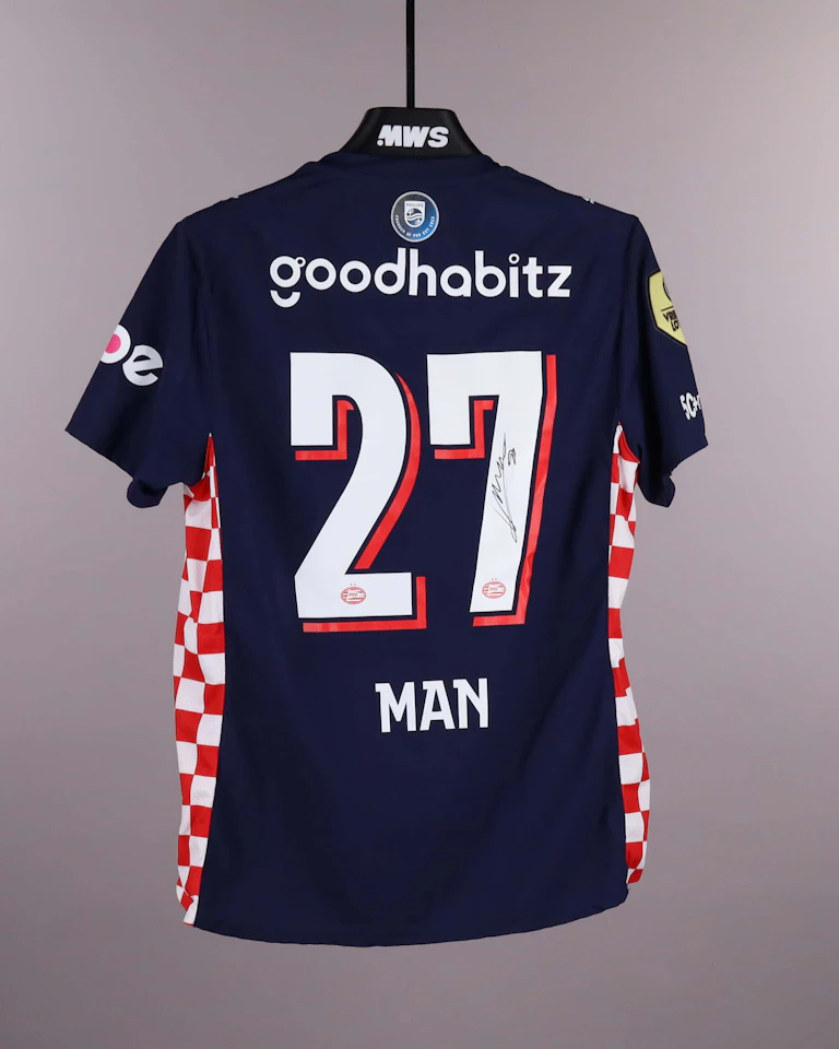 Dennis Man PSV jersey