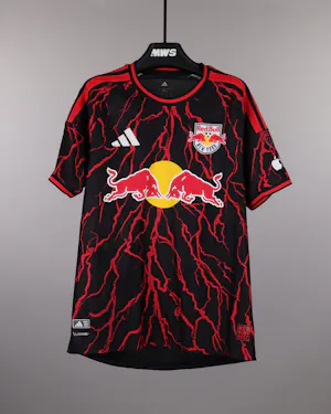 来自Red Bull New York的Tim Parker球衣