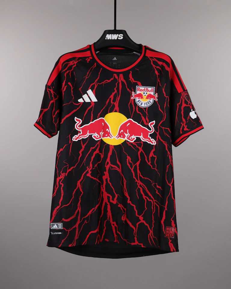 来自Red Bull New York的Tim Parker球衣