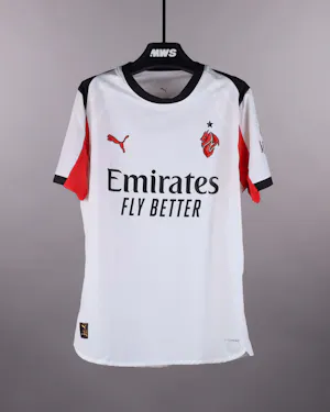 Pervis Estupiñán AC Milan shirt
