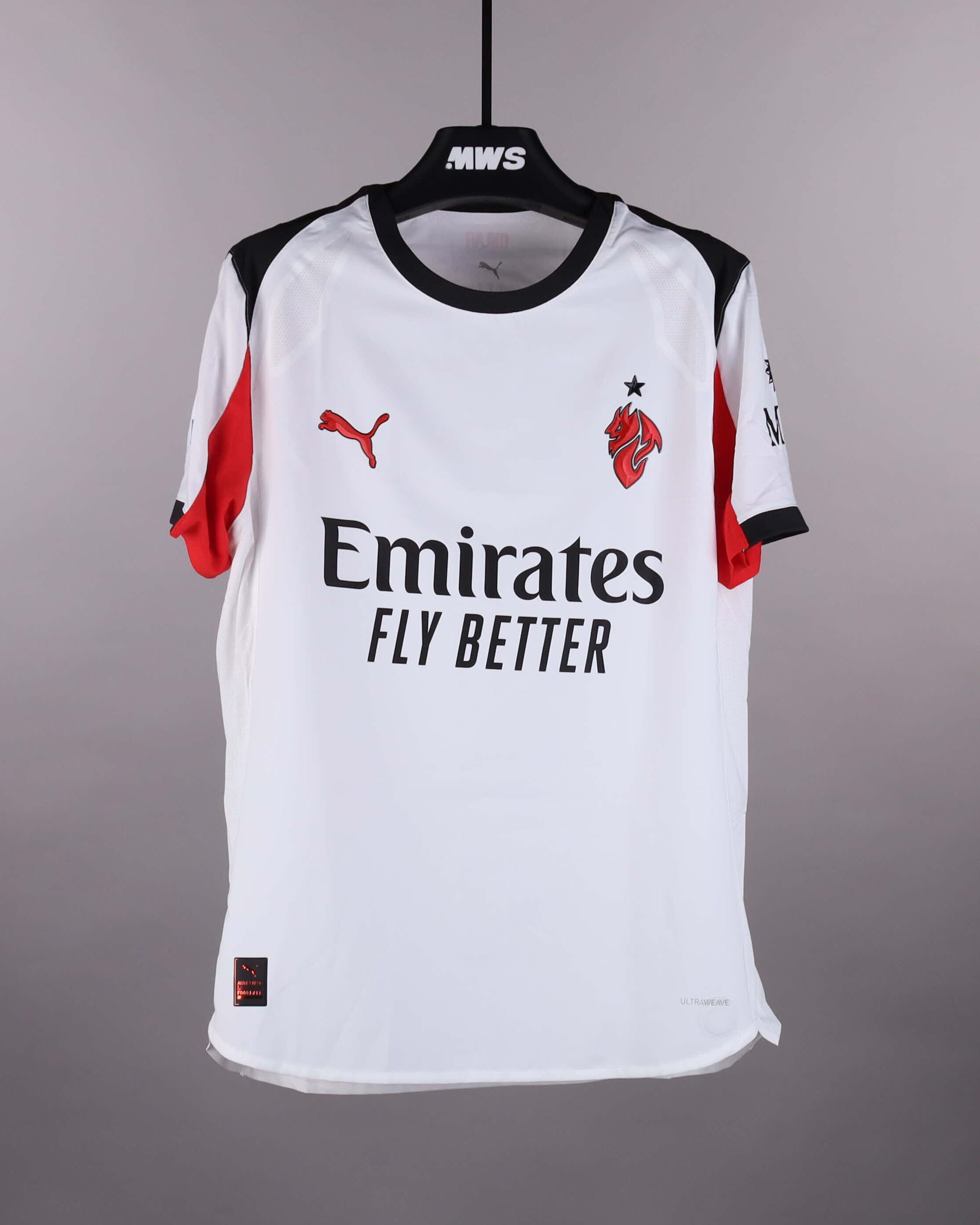 Alexis Saelemaekers | Sassuolo - AC Milan | MatchWornShirt