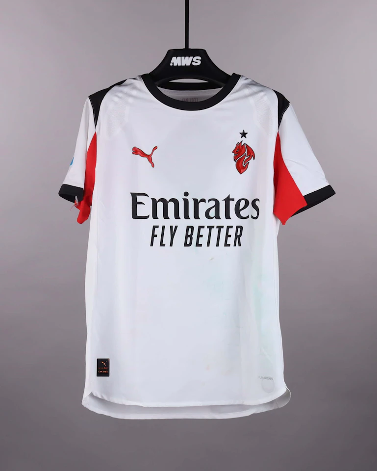Christopher Nkunku AC Milan camisa.