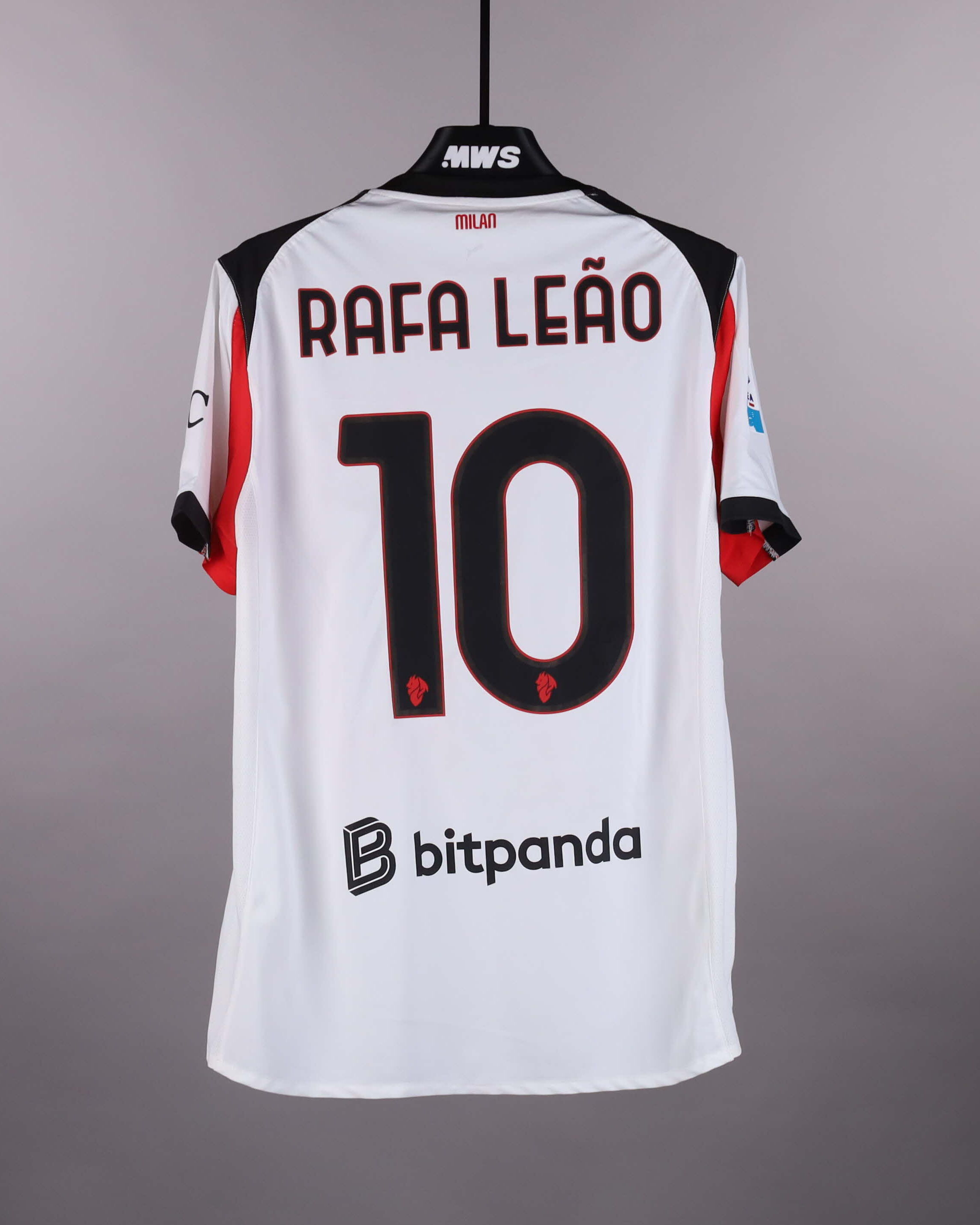 Rafael Leão AC Milan shirt