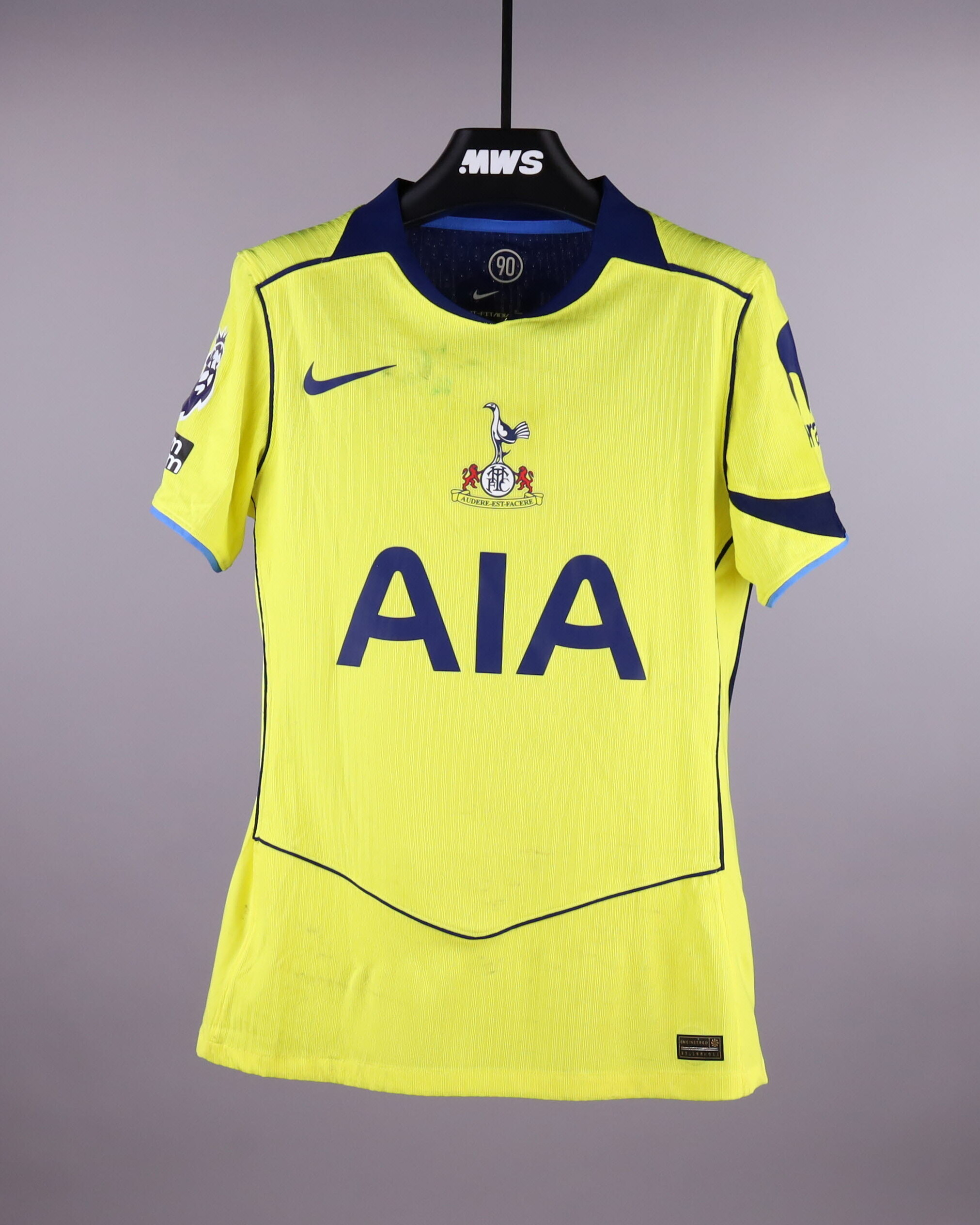 Pedro Porro Tottenham Hotspur shirt