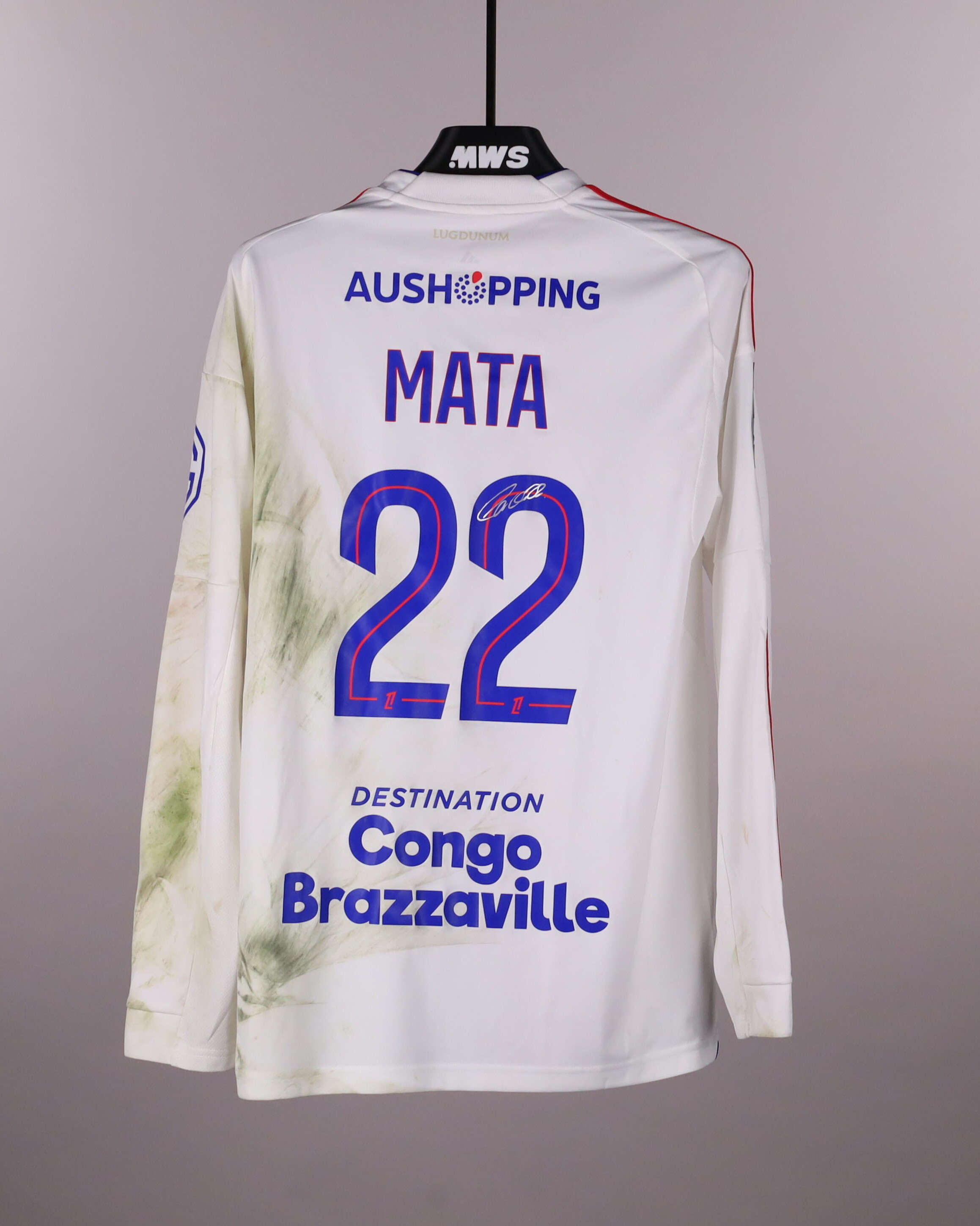 Clinton Mata Olympique Lyonnais jersey
