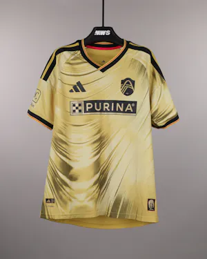 Eduard Löwen St. Louis City SC shirt