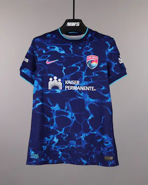 Gia Corley San Diego Wave FC jersey