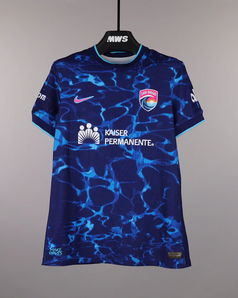 Gia Corley San Diego Wave FC jersey