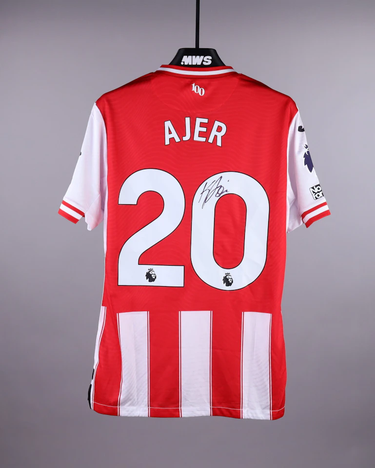 Kristoffer Vassbakk Ajer Brentford camisa.