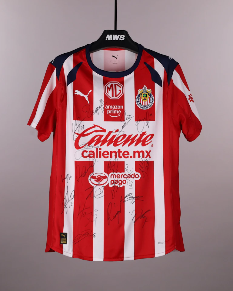 Squad Signed Shirt - 3