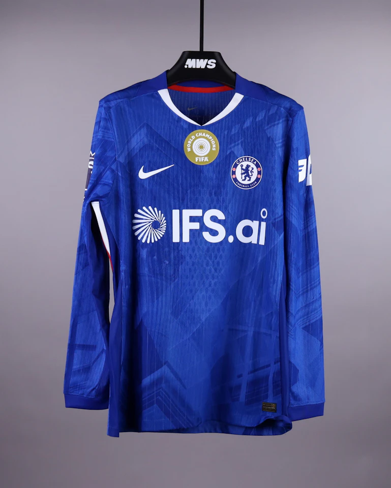 Levi Colwill Chelsea shirt