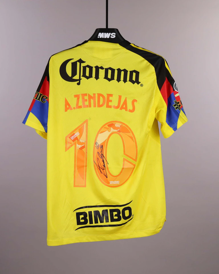 Alejandro Zendejas Club América shirt