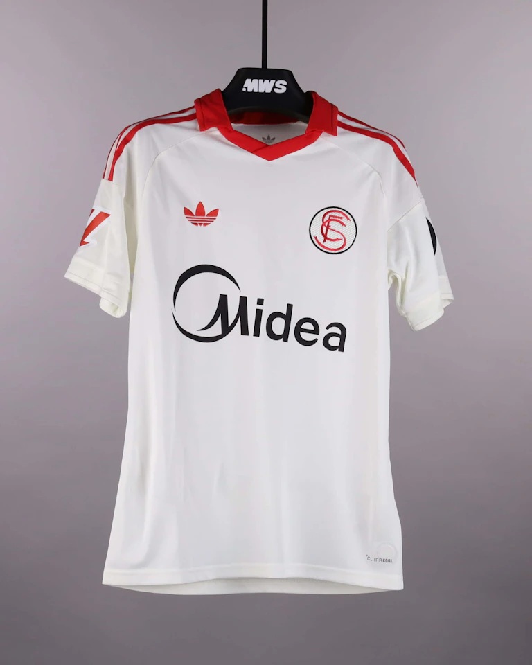 Gabriel Suazo Sevilla FC jersey