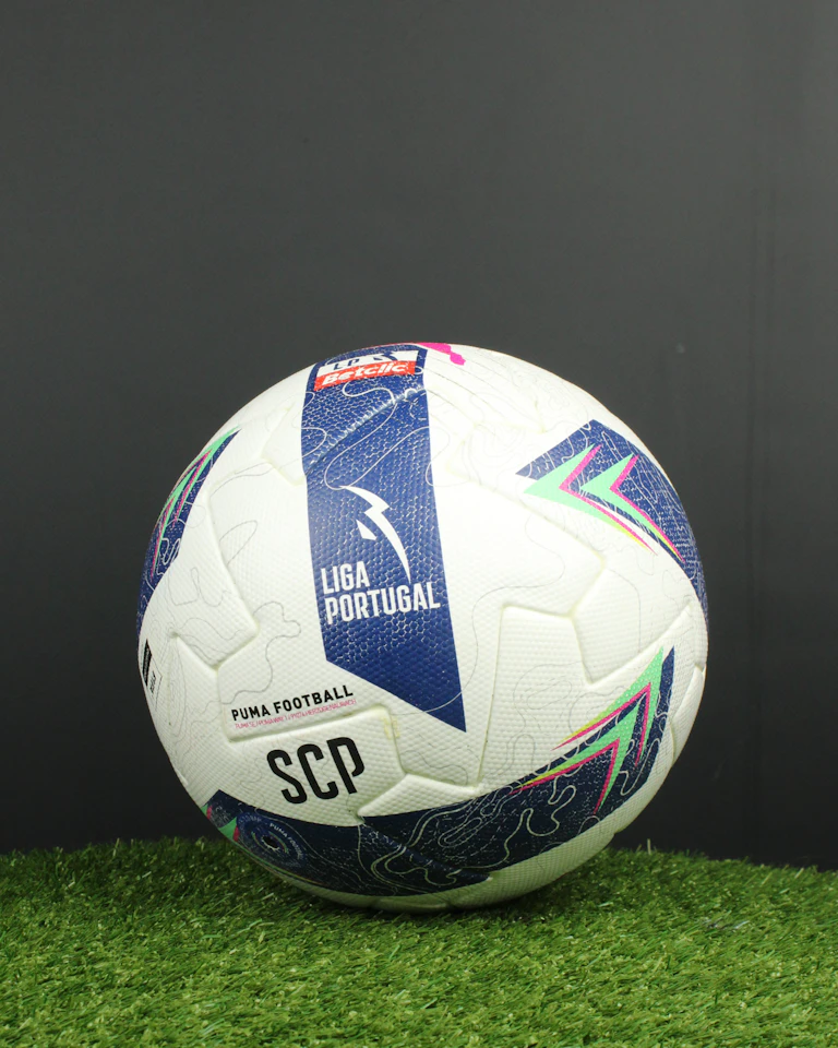 Match Scored Ball `45 - Maxi Araújo