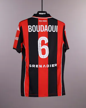 OGC Nice 팀의 Hichem Boudaoui 셔츠
