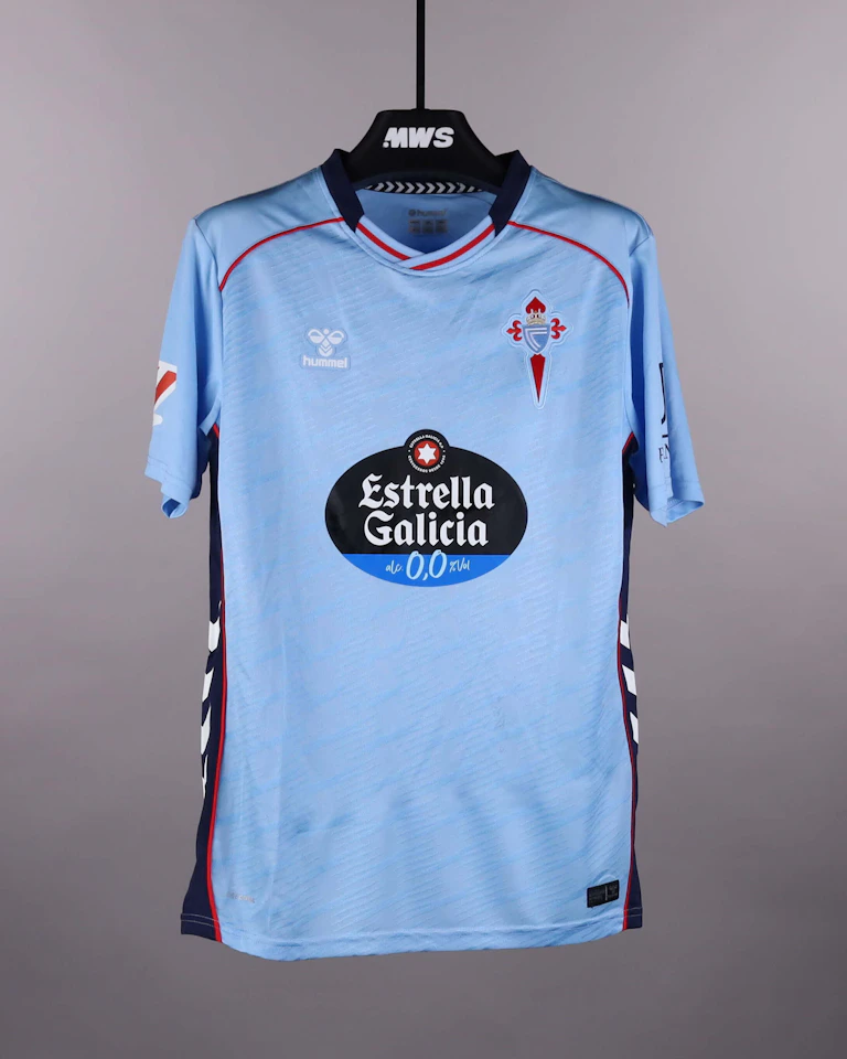 Carlos Domínguez Celta shirt