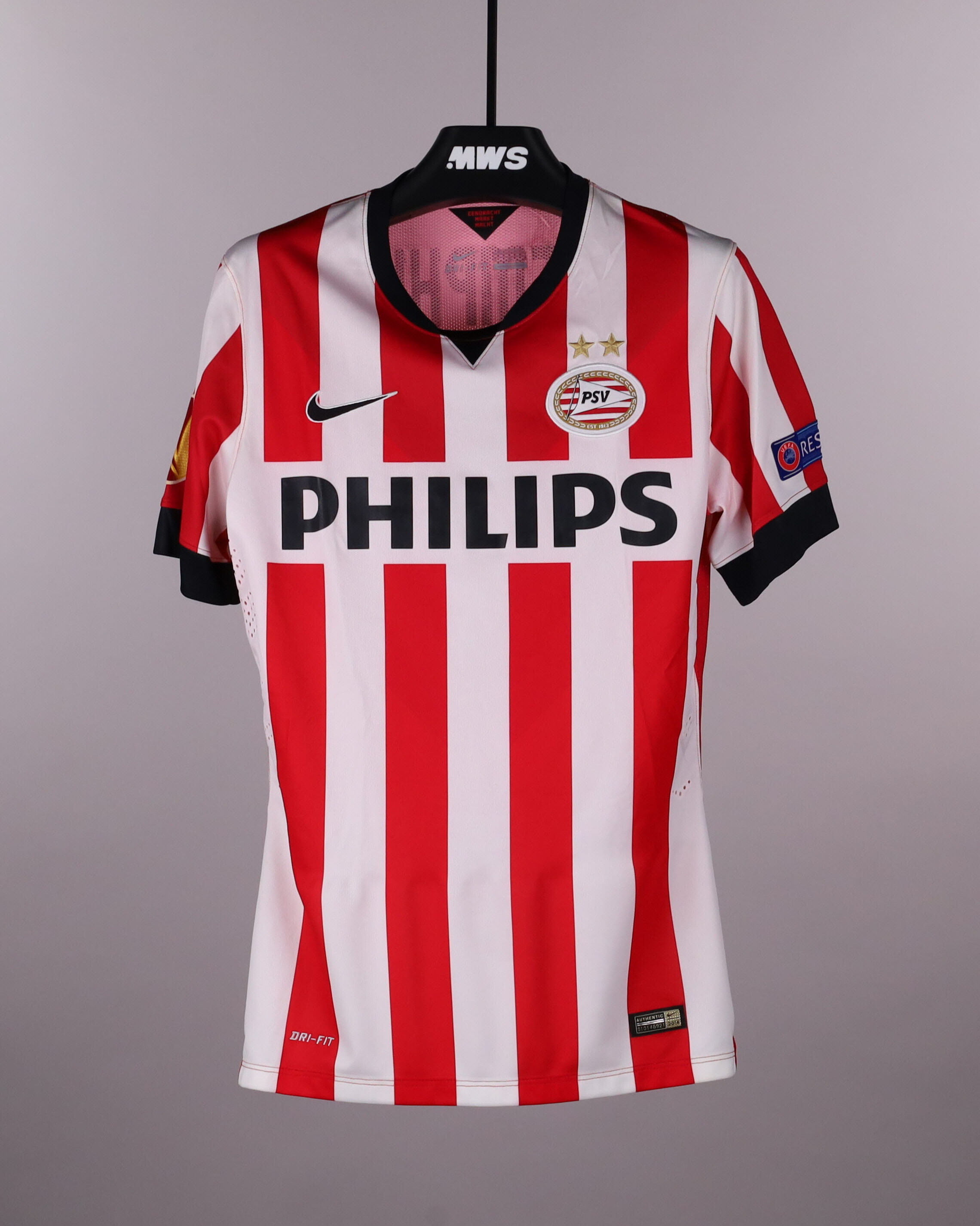 Memphis Depay PSV shirt