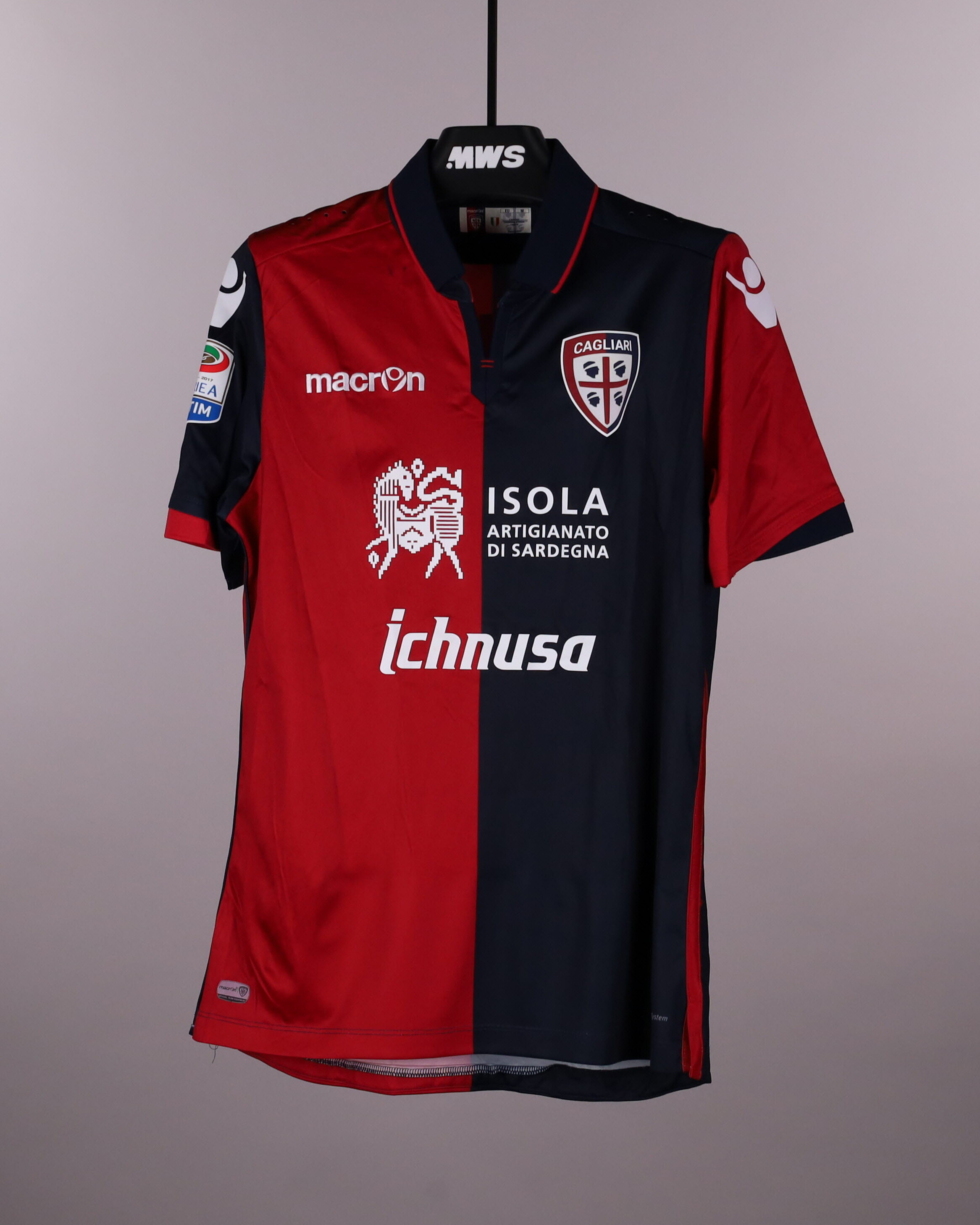 Cagliari Calcio 팀의 Mauricio Isla 셔츠