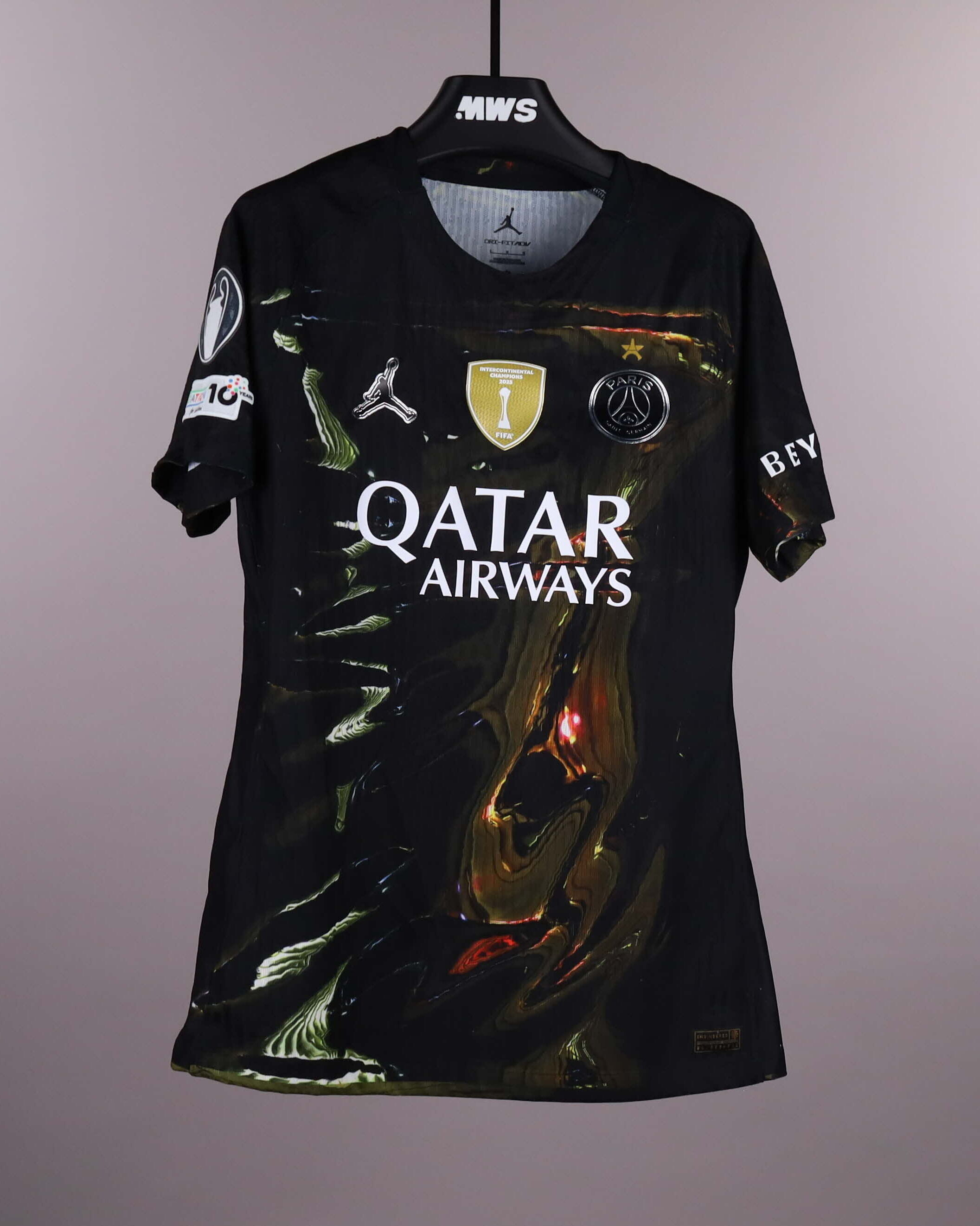 Maillot de Désiré Doué (Paris Saint-Germain)