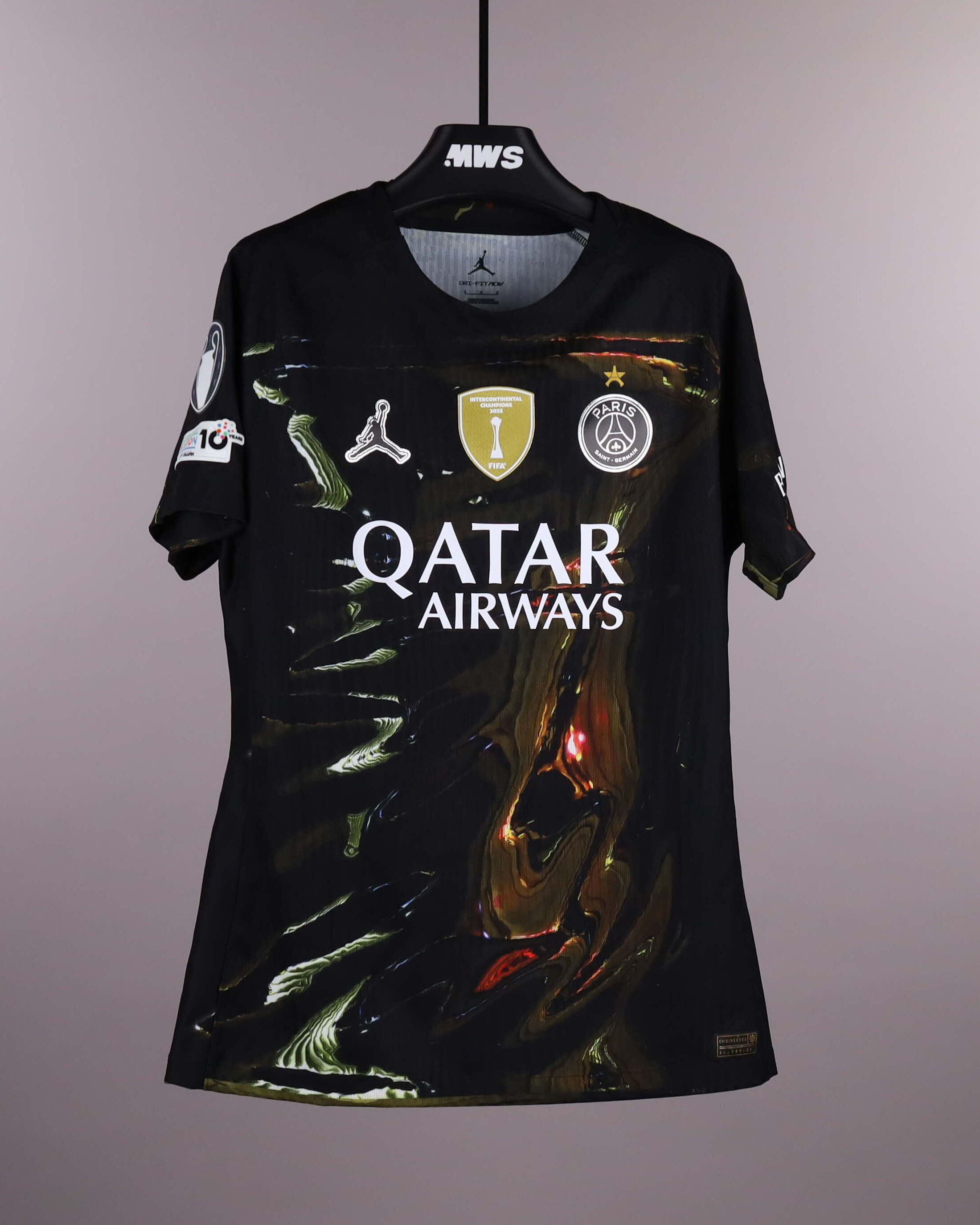 Nuno Mendes Paris Saint-Germain shirt