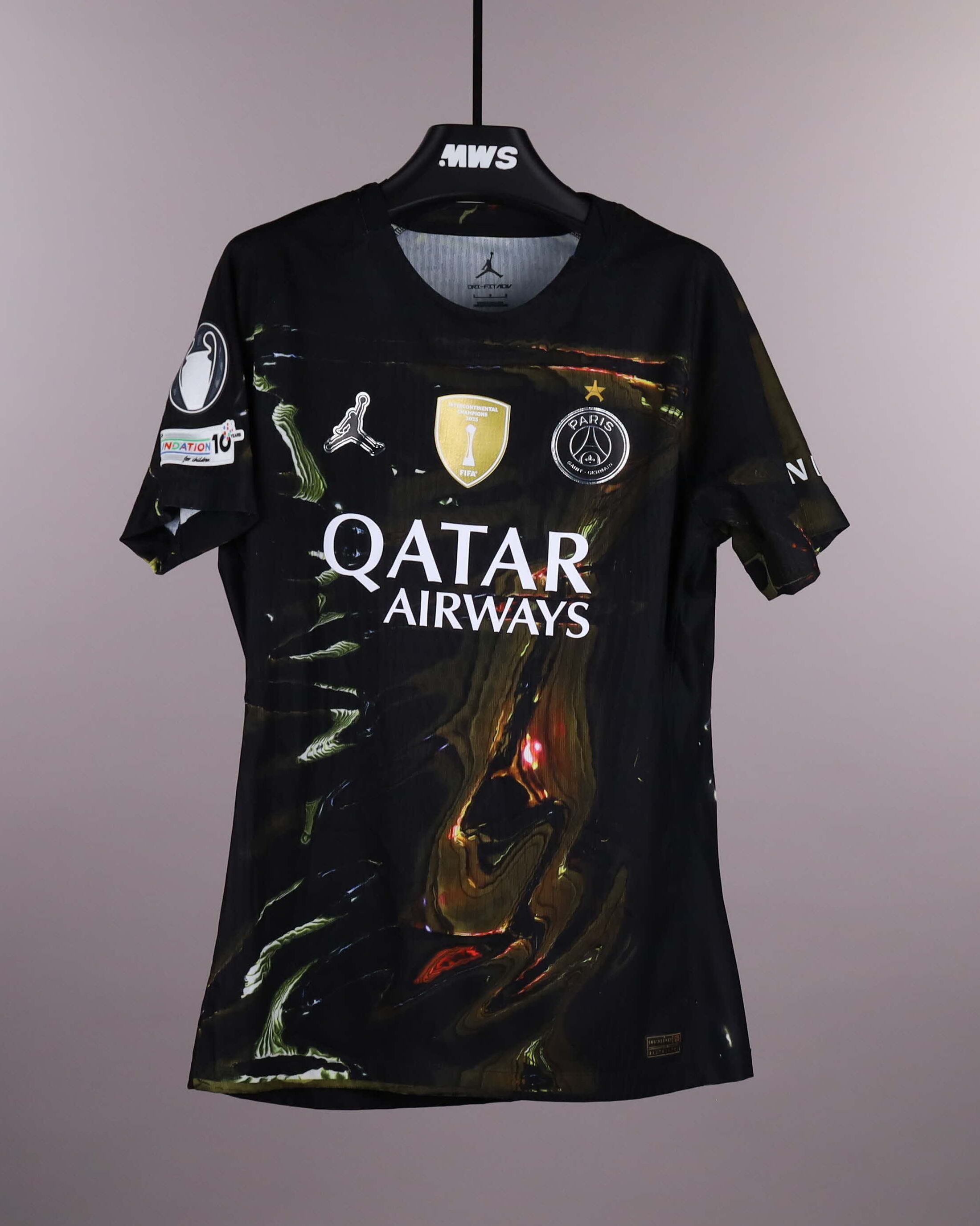 Marquinhos Paris Saint-Germain shirt