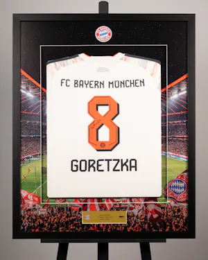 Leon Goretzka | Framed Signed Away Shirt