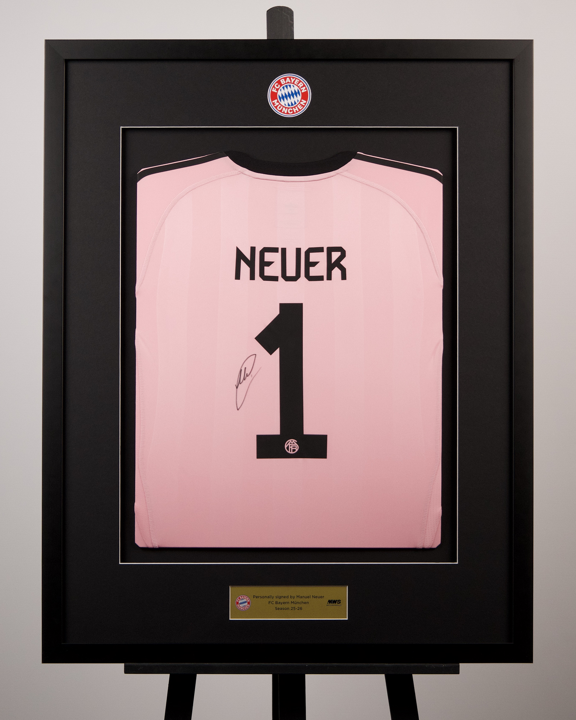 Manuel Neuer | Framed Signed Shirt