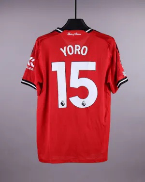 Leny Yoro Manchester United shirt