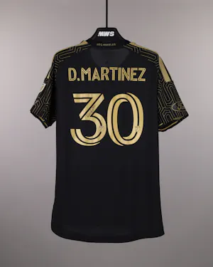 David Enmanuel Martínez Morales LAFC shirt